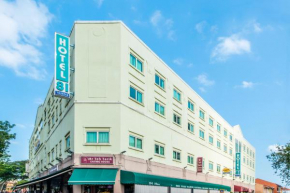 Гостиница Hotel 81 Tristar  Сингапур